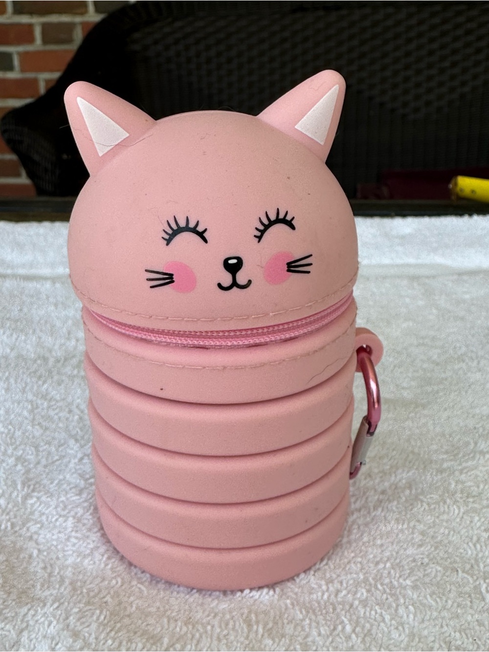 Kitty Collapsible Silicone Pencil Case